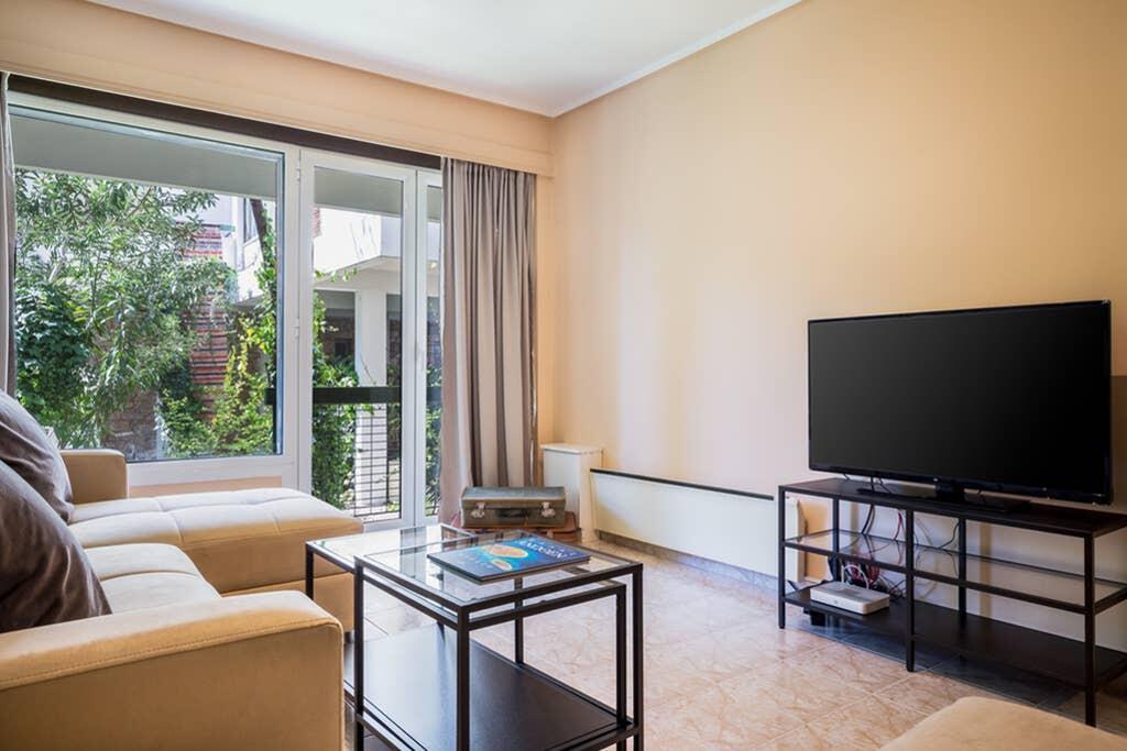 Sunny Apartment With 2 Bedrooms And Garden Glifada Zewnętrze zdjęcie