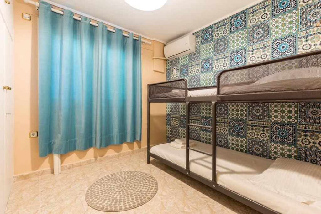 Sunny Apartment With 2 Bedrooms And Garden Glifada Zewnętrze zdjęcie